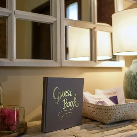 Holacamp Camino فيلة O Pino